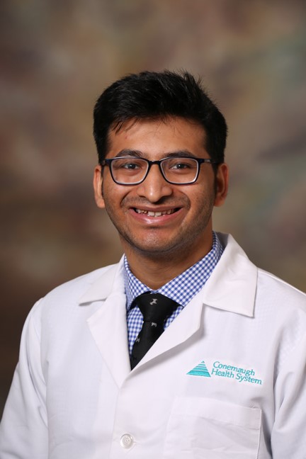 Sarvesh Naik, MD | Internal Medicine